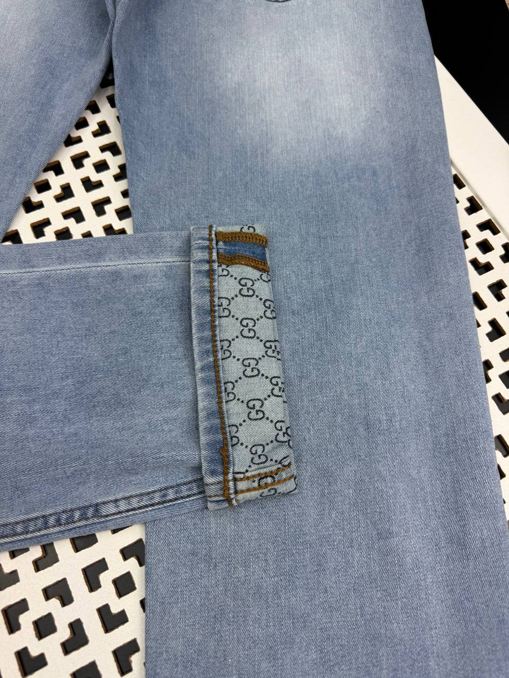 Джинсы Gucci