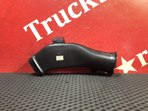 Воздуховод отопителя