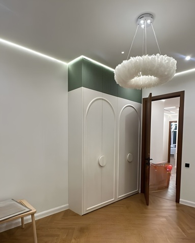 Волшебная люстра с перьями из серии Aireal