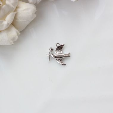 Подвеска Птица голубь с розой 15*15 мм, родий, П201