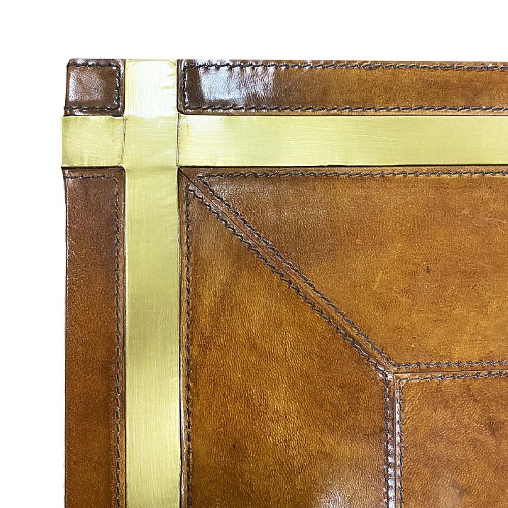 Кофейный столик "Ветер странствий"