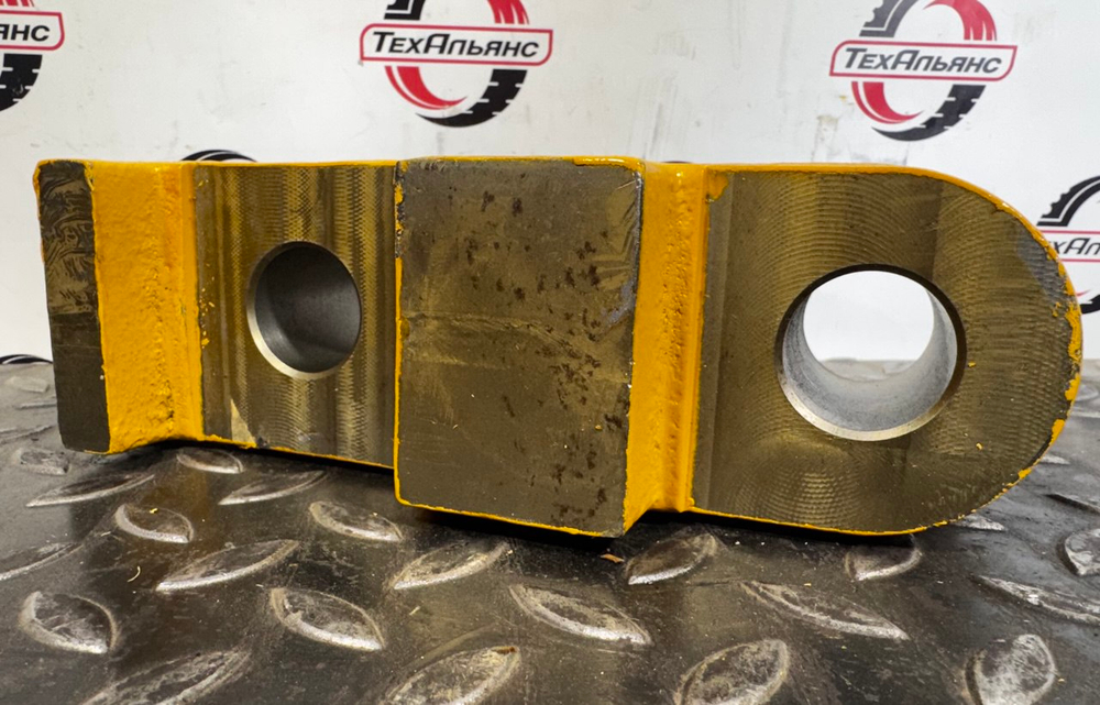 Крышка 17M-30-52140