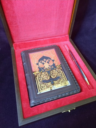 Подарочный набор "Ежедневник с ручкой", золото, натуральная кожа