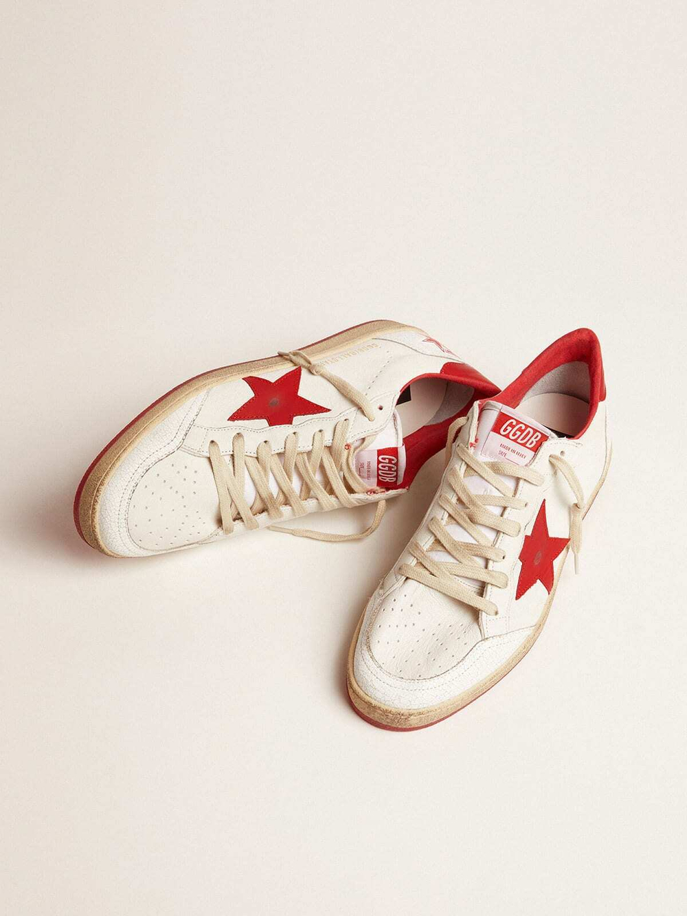 Ball Star in white leather with red star and heel tab