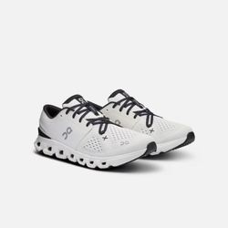 Кроссовки мужские ON Cloud X 4 Sneaker Ivory/Black