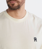 Футболка MONOGRAM IMD TEE Tommy Hilfiger - экрю(MW0MW33987)