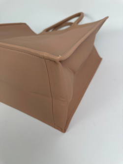 Сумка Christian Dior Book Tote Leather