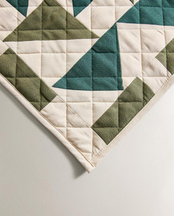 ZARA HOME СЕРВИРОВОЧНАЯ САЛФЕТКА В СТИЛЕ ПЭЧВОРК, ЗЕЛЕНЫЙ