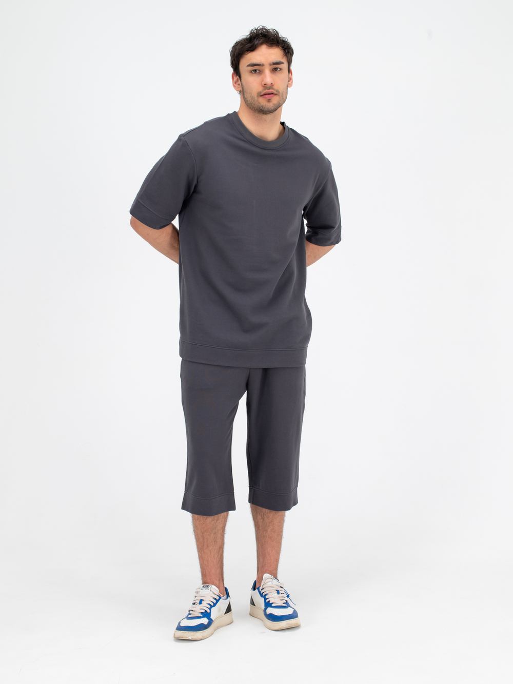 Костюм хлопковый с шортами. Графит