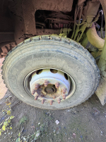 Shacman (Shaanxi) SX* 6x4 Седельный тягач SX42584V324 (Дизельный, 11,6 л, 423 л.с., МТ)