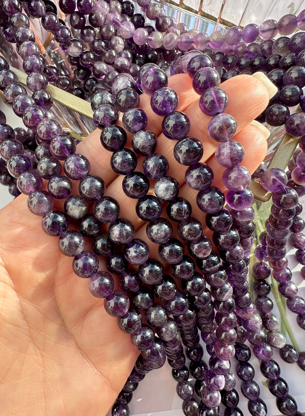Нить бусин из аметиста с узором 8мм, гладкие