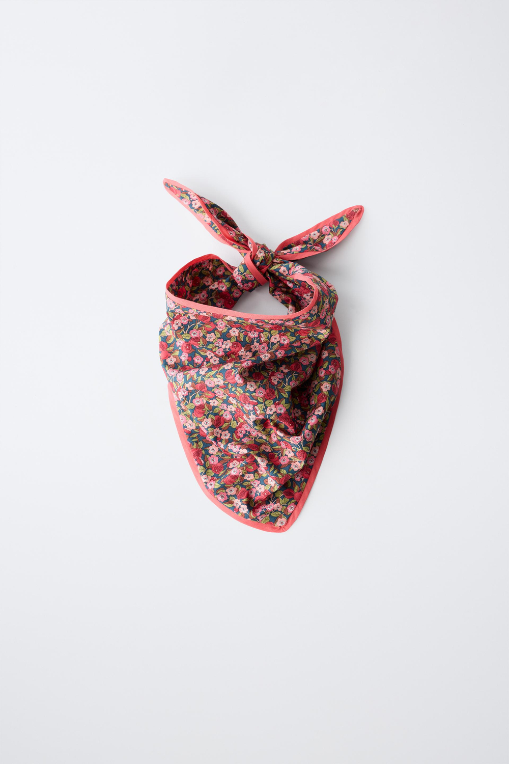 ZARA БАНДАНА С ЦВЕТОЧНЫМ ПРИНТОМ И ТКАНИ LIBERTY, РОЗОВАТЫЙ