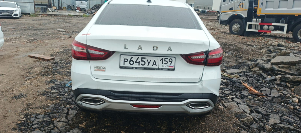 LADA VESTA Cross Life 1.6 106hp 5MT