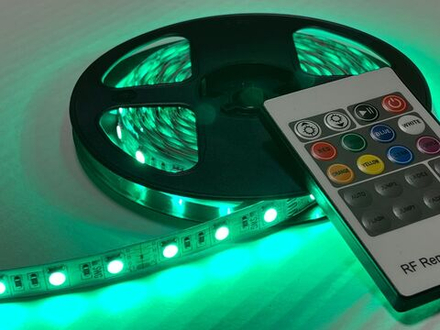 Светодиодная лента RGB 14.4Вт 12В IP20 3M с пультом управления