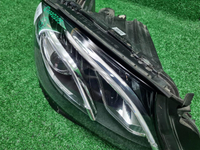 Битая Фара правая Mercedes E W213 (2016-2021) LED