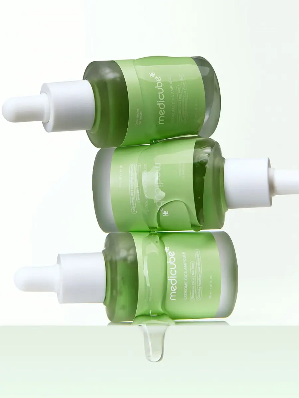 Medicube Успокаивающая сыворотка с экзосомами центеллы и экстрактом чайного дерева Exosome Cica Ampoule 30 мл