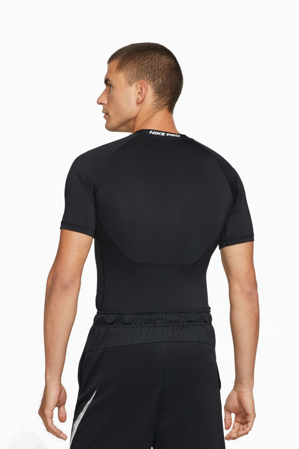 Термофутболка Nike Pro Dri-FIT