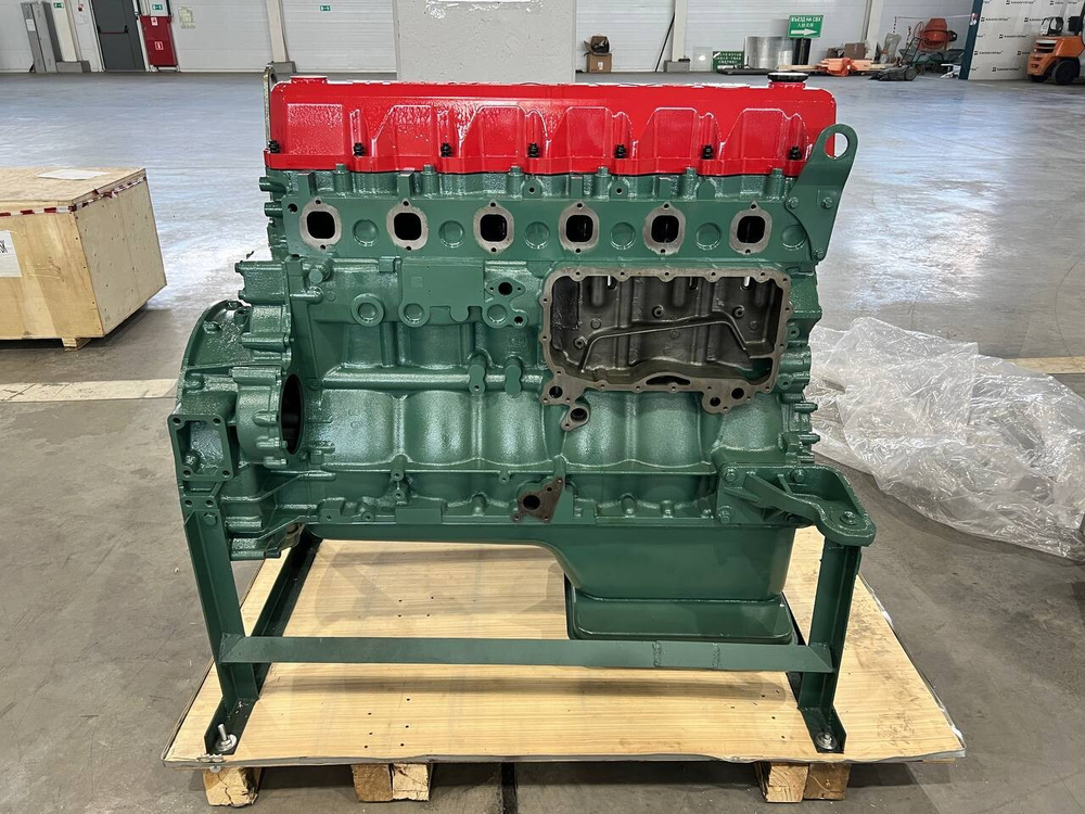 Блок цилиндров СА6DМ (в сборе)+головка 1002014-M10-0000+MM300000-PJGG