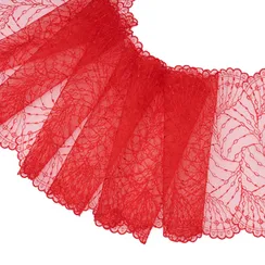 Вышивка на сетке красная 21 см