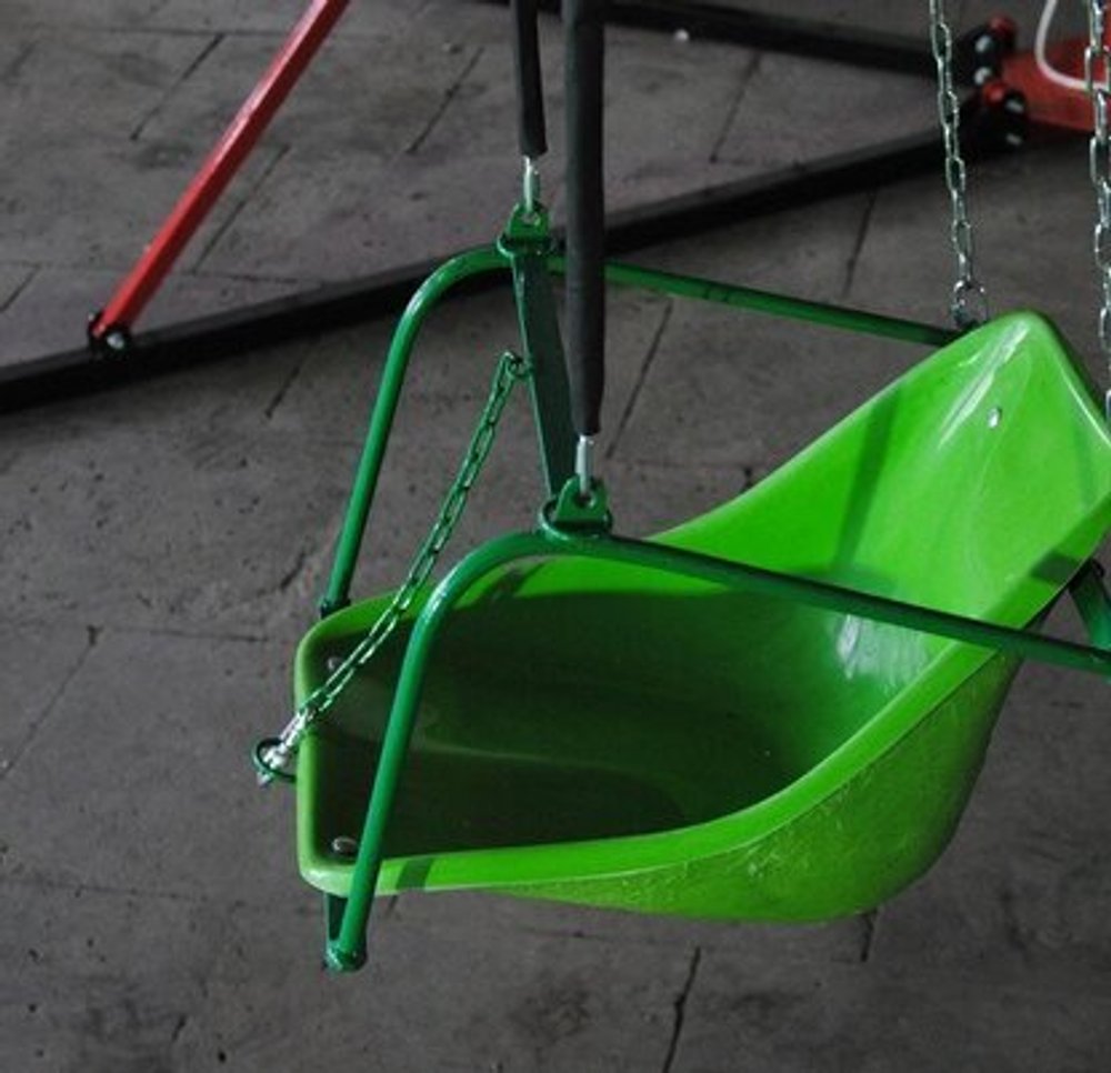 Цепочная Карусель "Ветерок 3" грузоподъемность 50 кг/место