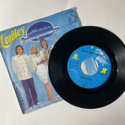 Винтажная виниловая пластинка 7 дюймов (маленькая пластинка) Dschinghis Khan, Loreley / Windjammer (Германия 1981)