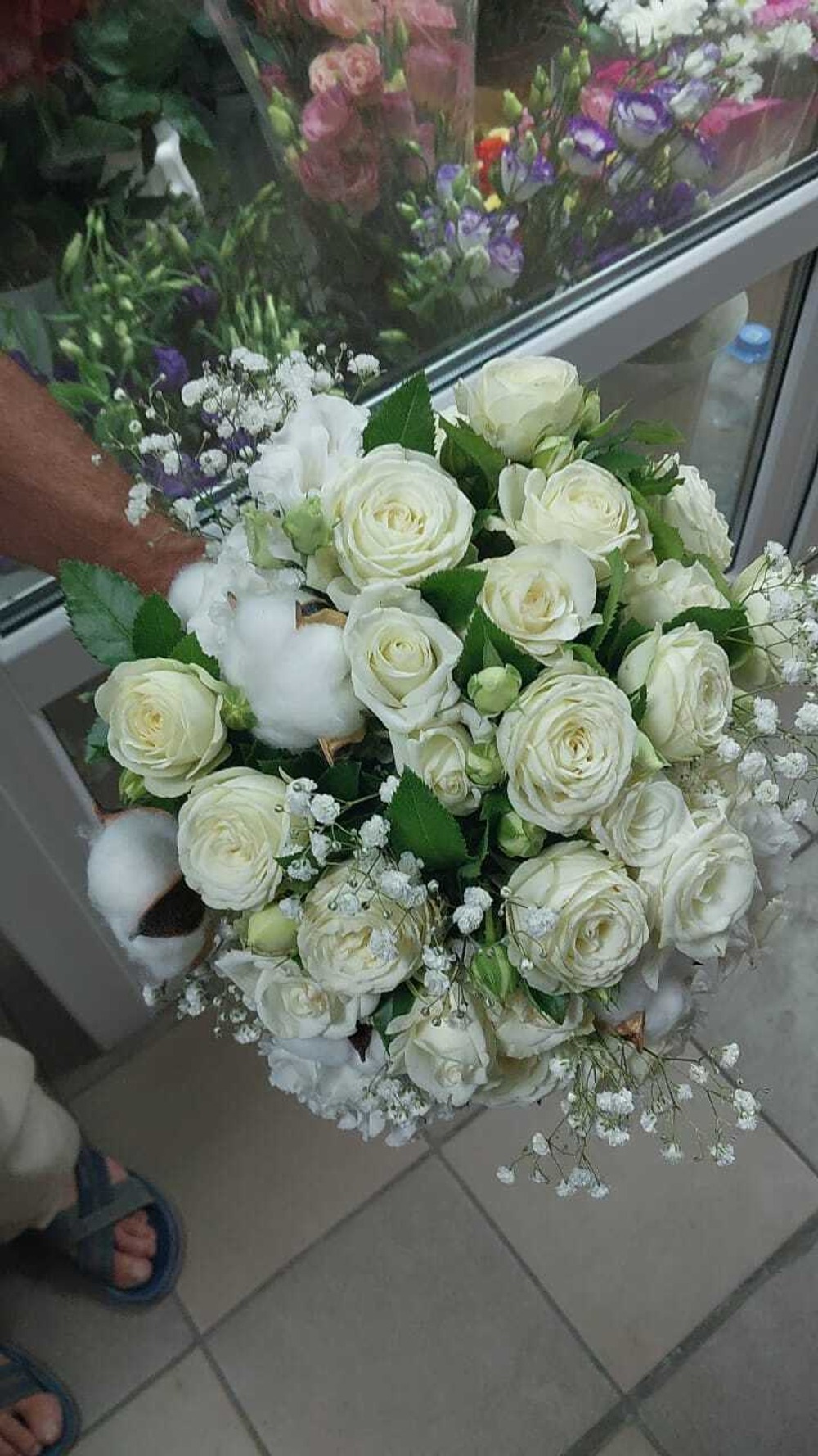 Широкий ассортимент свежих цветов!