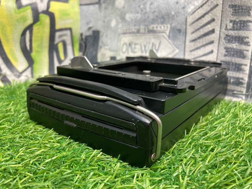 Mamiya Polaroid Film Back Holder W/P adapter