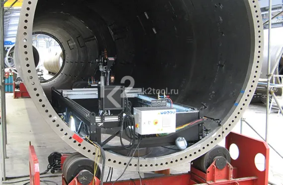 Пятиосевые мобильные машины с ЧПУ для вырезки отверстий и вварки горловин в обечайки Promotech MCM