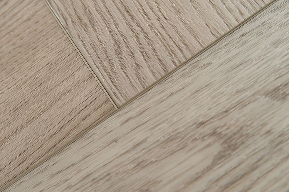 Strong Step Ideal Monsoon, 1,588 м²