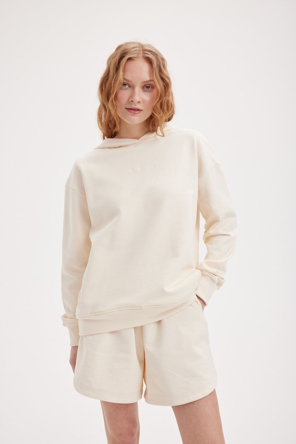 Худи из 100% хлопка "Лён" женское