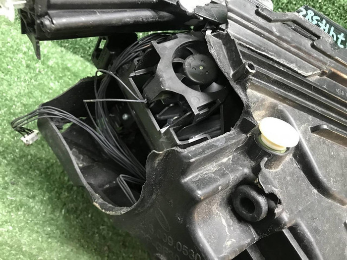 Битая Фара левая Mercedes GLC X254 (2022-н.в.) LED