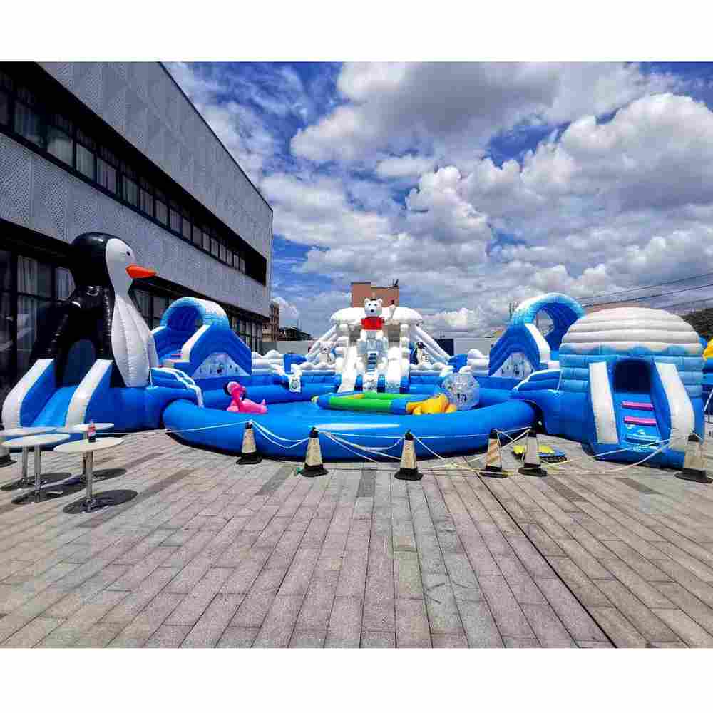 Надувной наземный аквапарк «Морское царство» 23*23*6 м