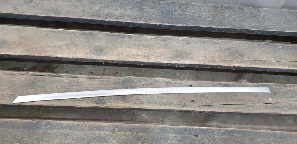 Молдинг двери задней правой Mercedes GLC (X253) 15-нв Б/У Оригинал A2537350282