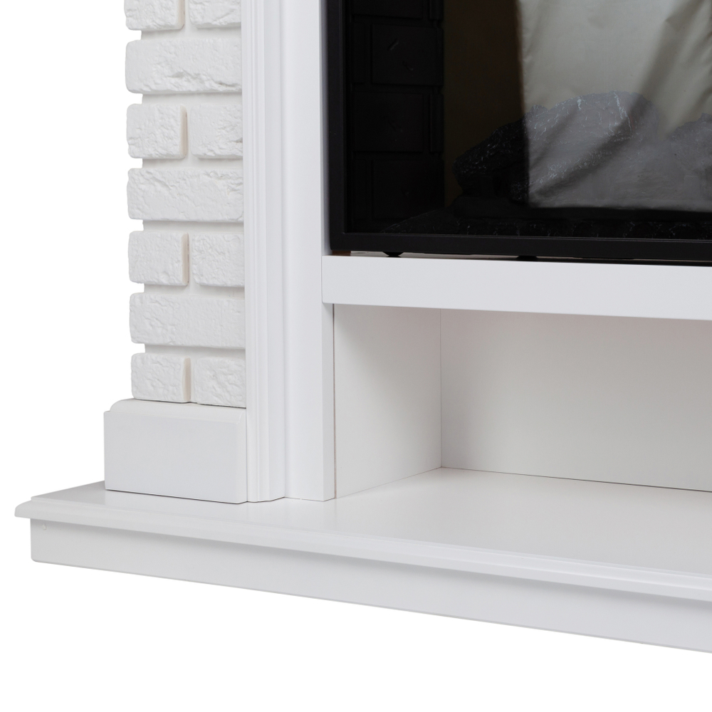 Каминокомплект Real Flame Brixton 25,5 WT с очагом Evrika 25,5