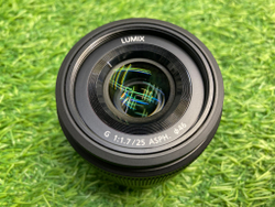 Panasonic 25mm 1.7G