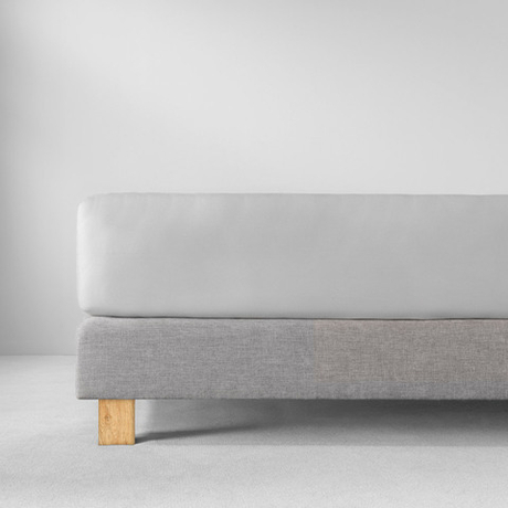 Простыня на резинке 200x200 Estella 820 silber серая