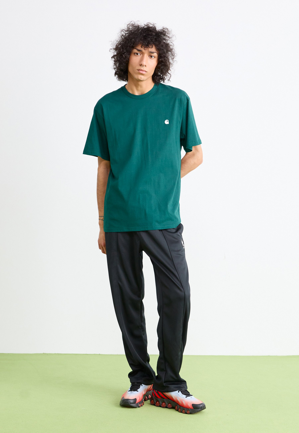 Carhartt WIP MADISON - Базовая футболка - Зелёный