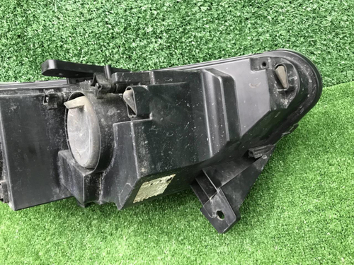 Фара левая Lada Niva Travel (2020-н.в.) галоген