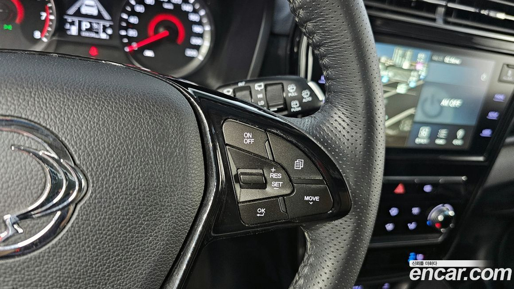 KG Mobility (Ssangyong) Very New Tivoli Бензин 1.5 2WD (05.2020)