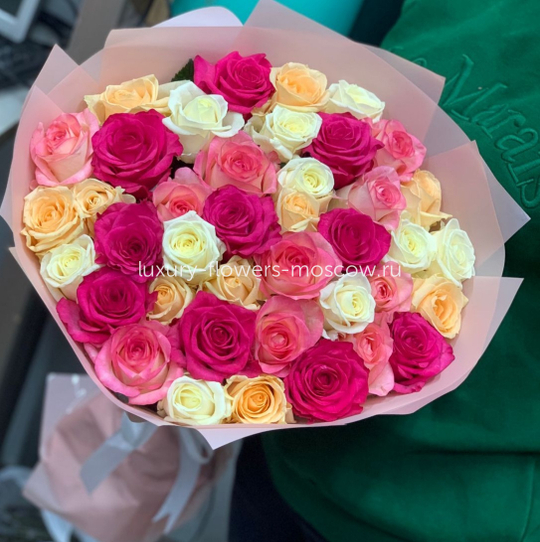 37 роз рф микс