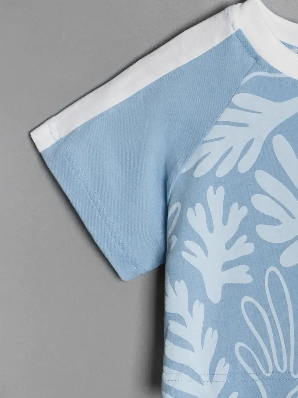 Костюм для девочки, футболка и брюки