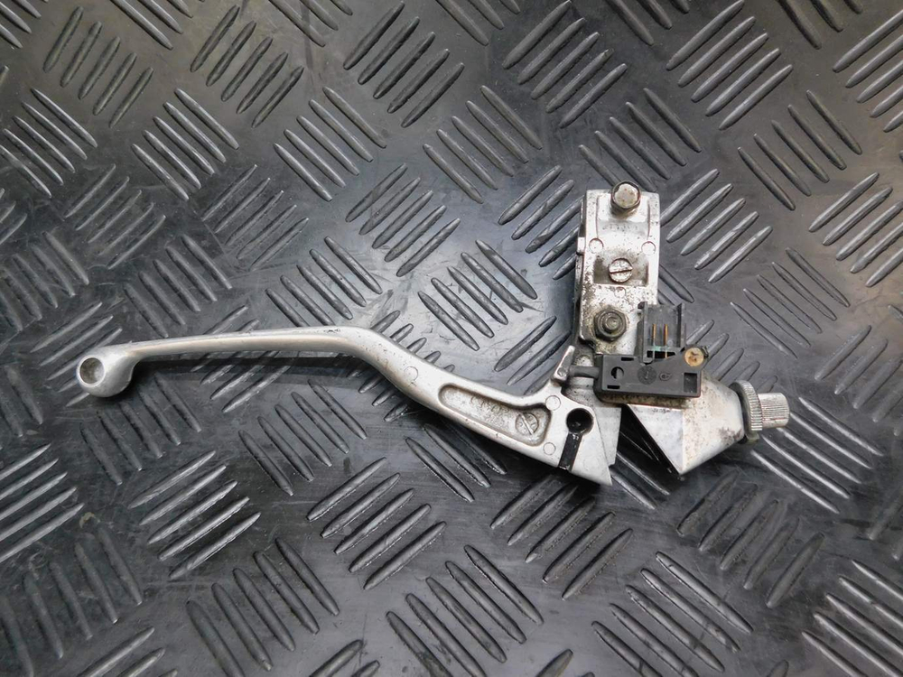 Рычаг сцепления с кронштейном Yamaha Road Star XV1600