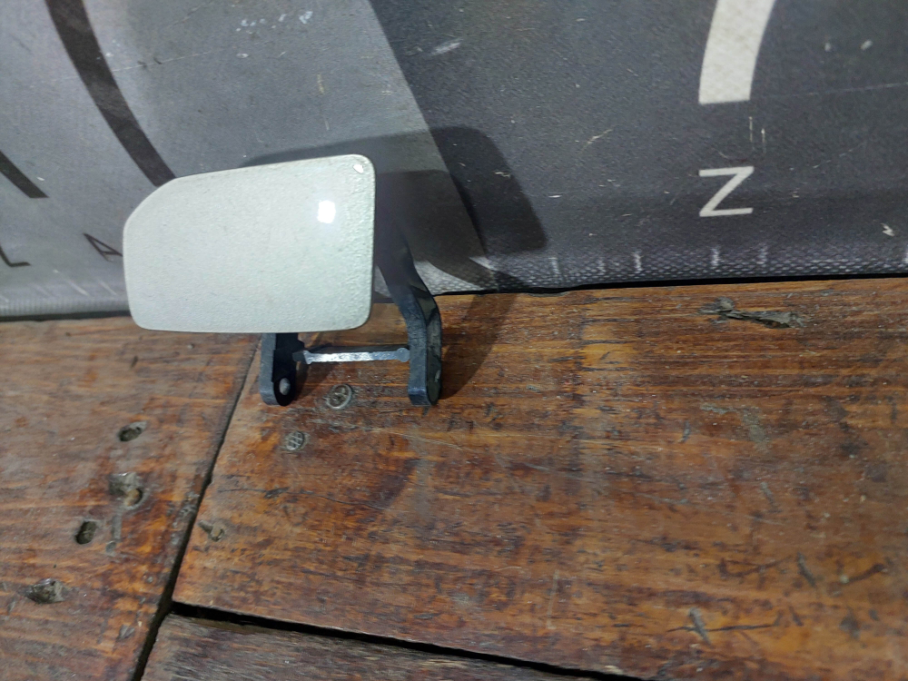 Крышка омывателя левая Range Rover Evoque 1 11-18 Б/У Оригинал BJ3213W024C