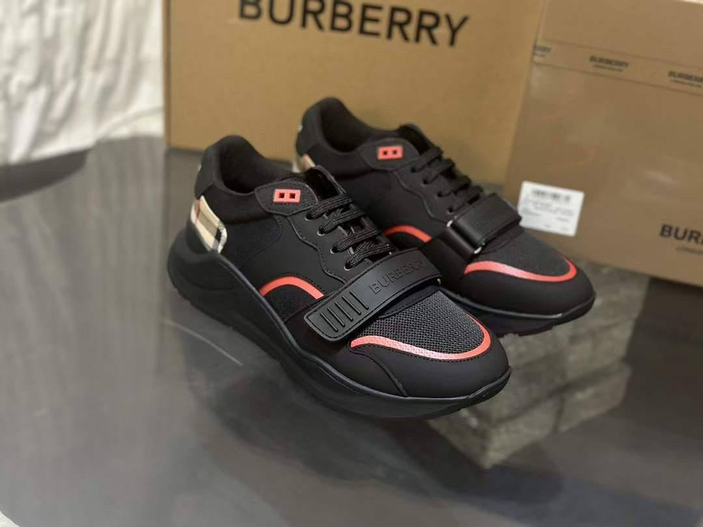 Кроссовки Burberry