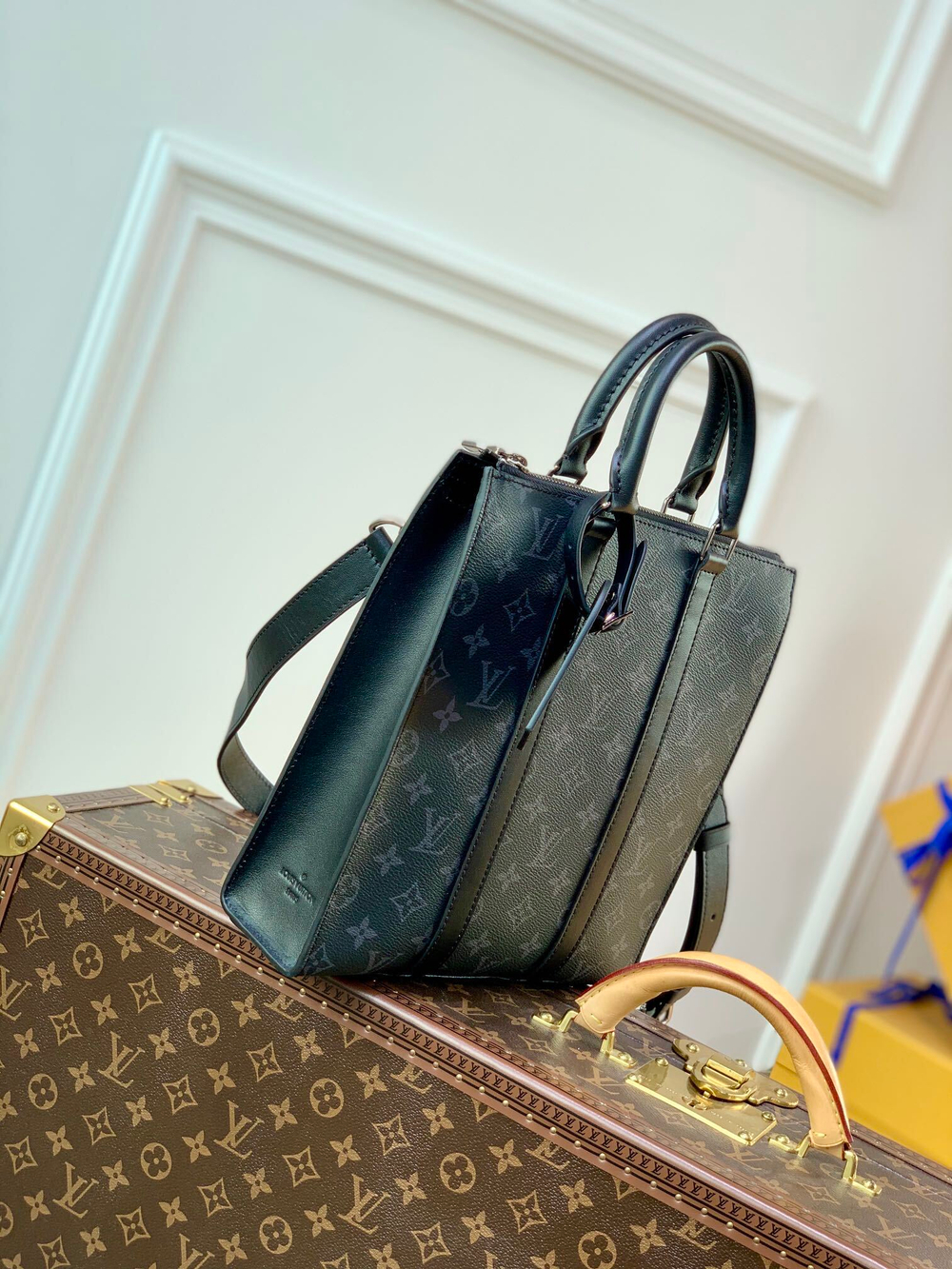 Louis Vuitton Sac Plat Cross