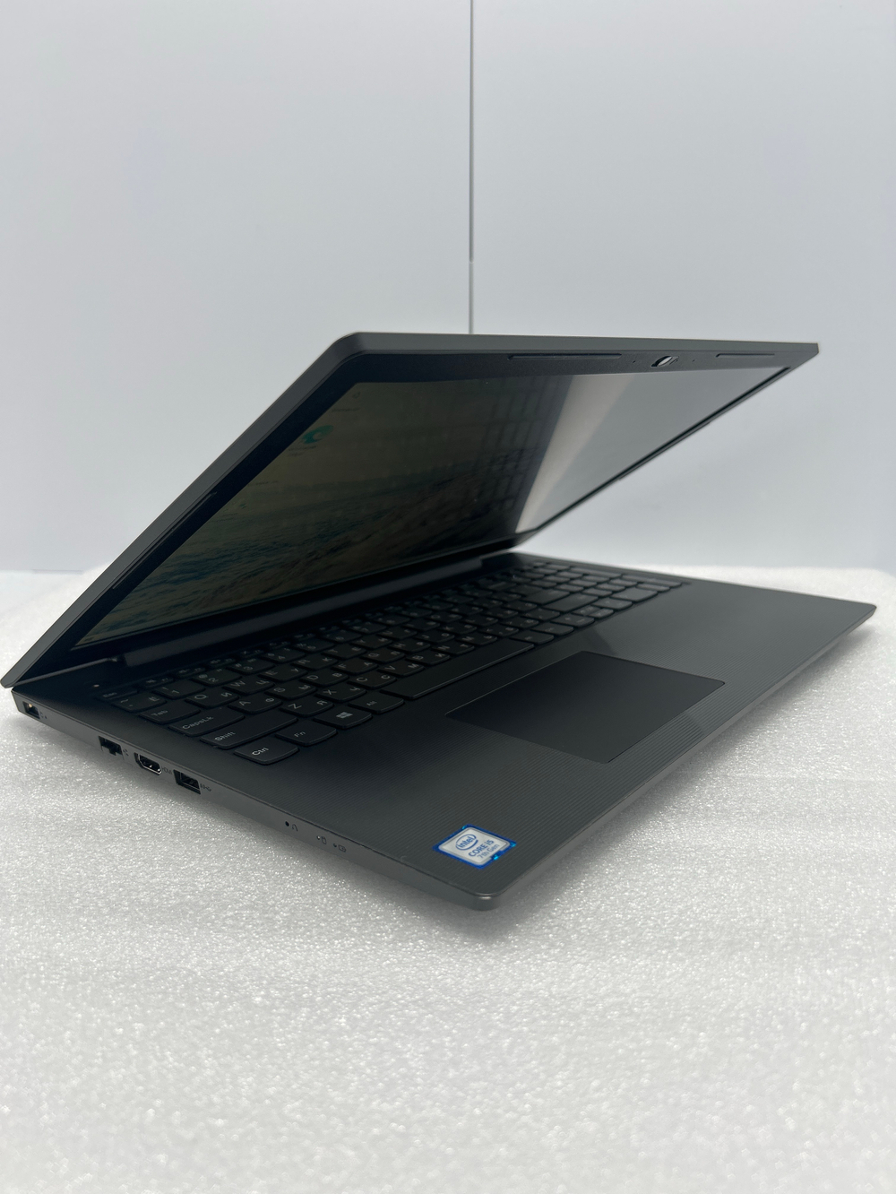 Ноутбук Lenovo V130-15 (81HN00ERRU) 15.6"/Intel Core i5-7200U/RAM 4GB/HDD 1TB/Intel HD Graphics 620/1920*1080/TN/Windows 10/Подсветка кл-ры: нет/Серый. Состояние: B1