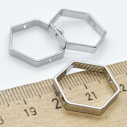 Коннектор-рамка Шестигранник, цвет серебро (родий), размер 18*20 мм, цена за 1 шт