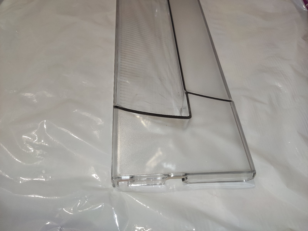 Щиток верхний (панель ящика) узкая морозильной камеры холодильников Indesit, Hotpoint-Ariston (C00856031, 856031)