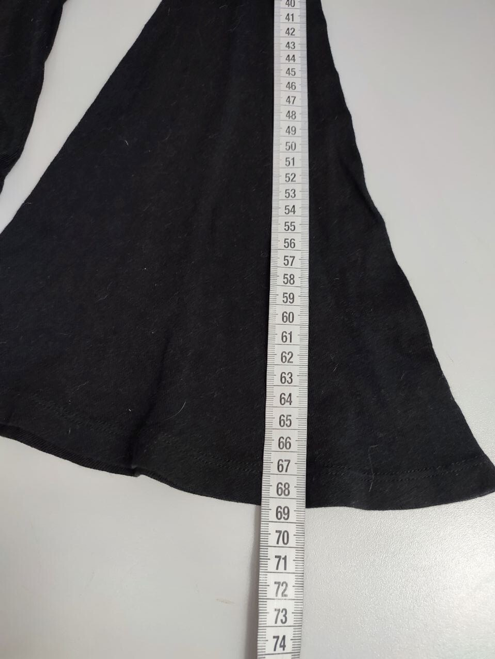 Джемпер Amisu  лаконичный 42 размер