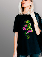 Футболка дракон в цветах